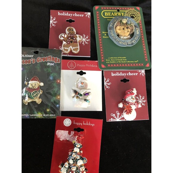 Lot Of 5 VINTAGE CHRISTMAS PINs New And 2006 Boyd’s Bear Pin - Picture 2 of 8